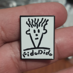 Pin metálico fido dido